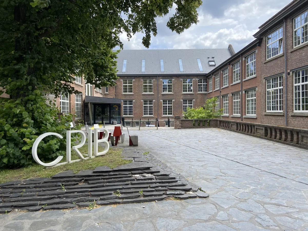 De ingang van C-Mine Crib in Genk, waar het kantoor van PodaLink zit